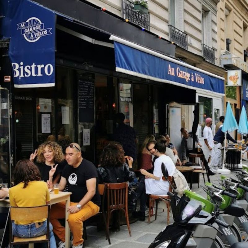 AU GARAGE À VÉLO - 19 rue Gérando, 75009 Paris 